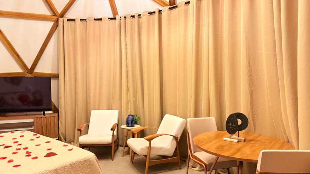 decorar um domo geodésico